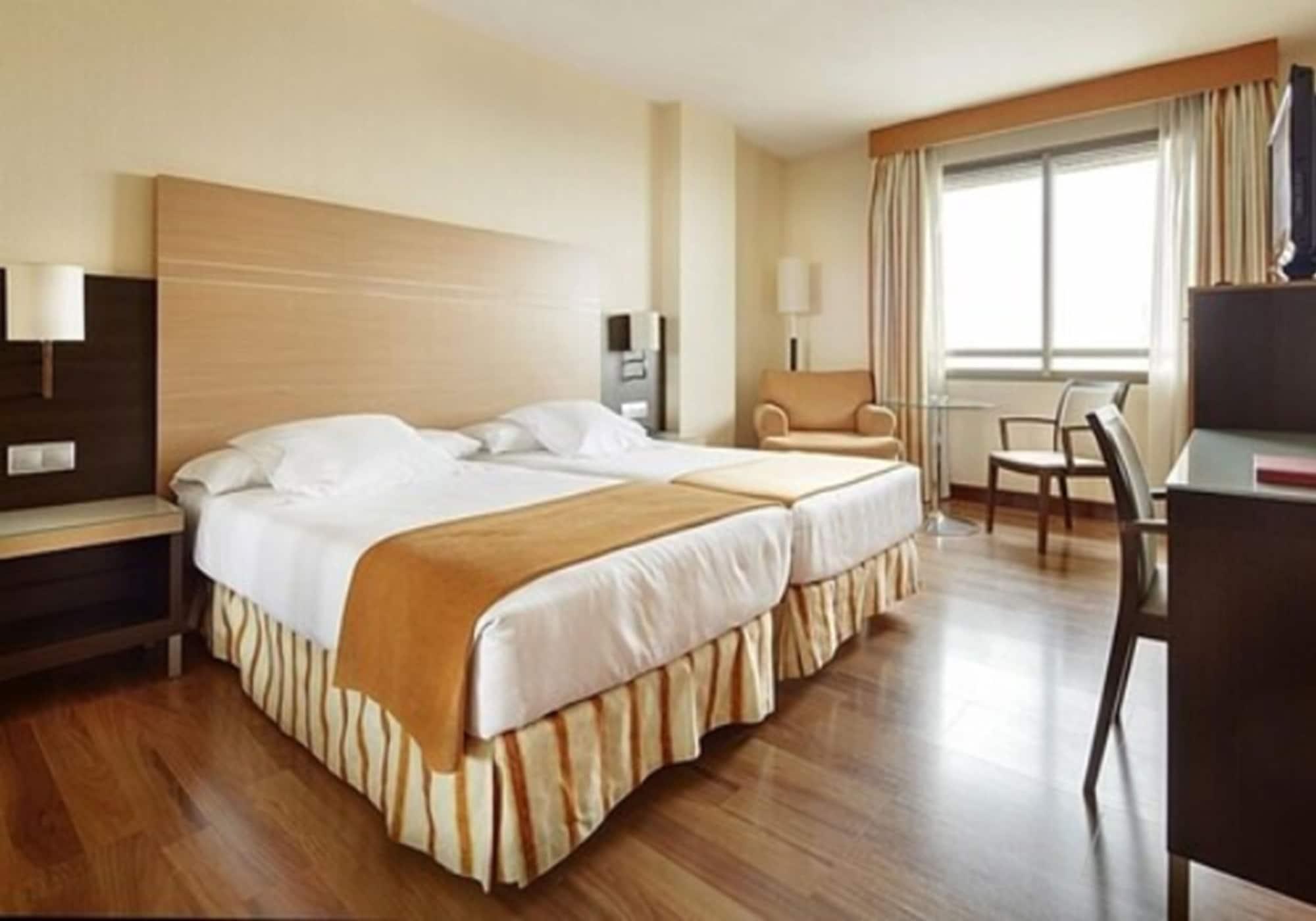 פמפלונה Hotel Blanca De Navarra חדר תמונה